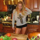 Kelly Madison in 'Dinner and Dessert'