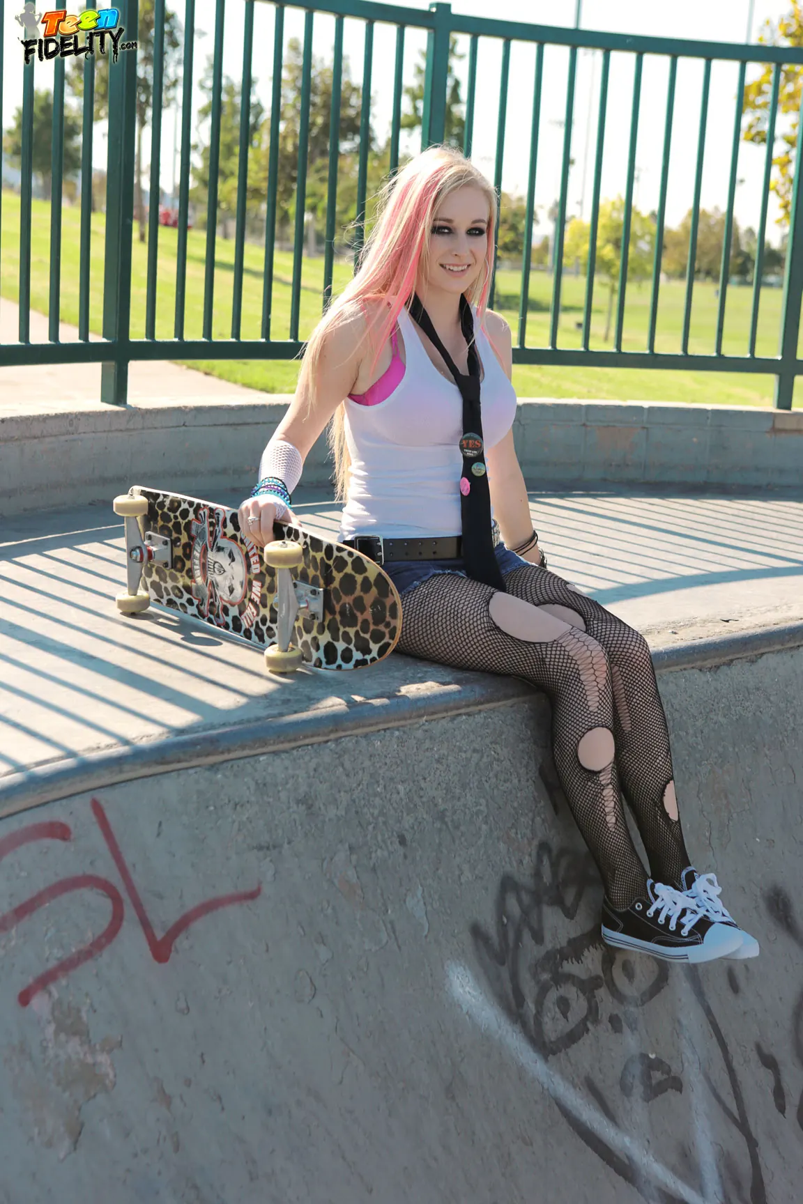 Avril Vagine - Coño pop punk | Picture (1)