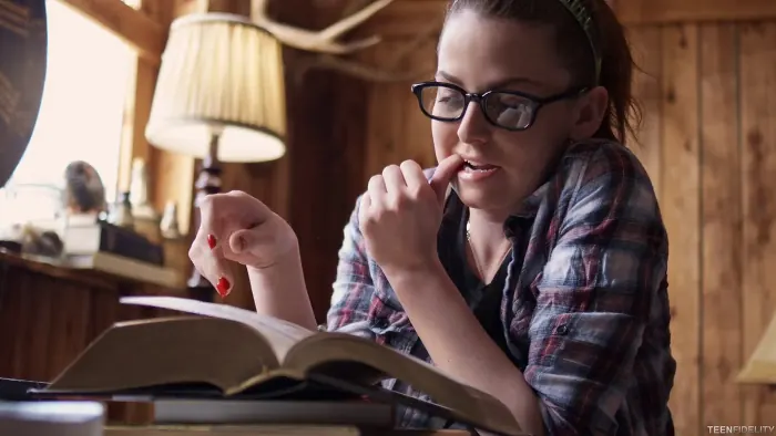 Emma Evins in Nerd Girls part 1