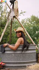 Jenna J. Foxx - Saddle Up | Picture (40)