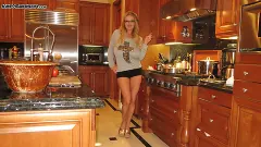 Kelly Madison - Dinner and Dessert | Picture (2)