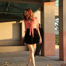 Hot Girl On Campus