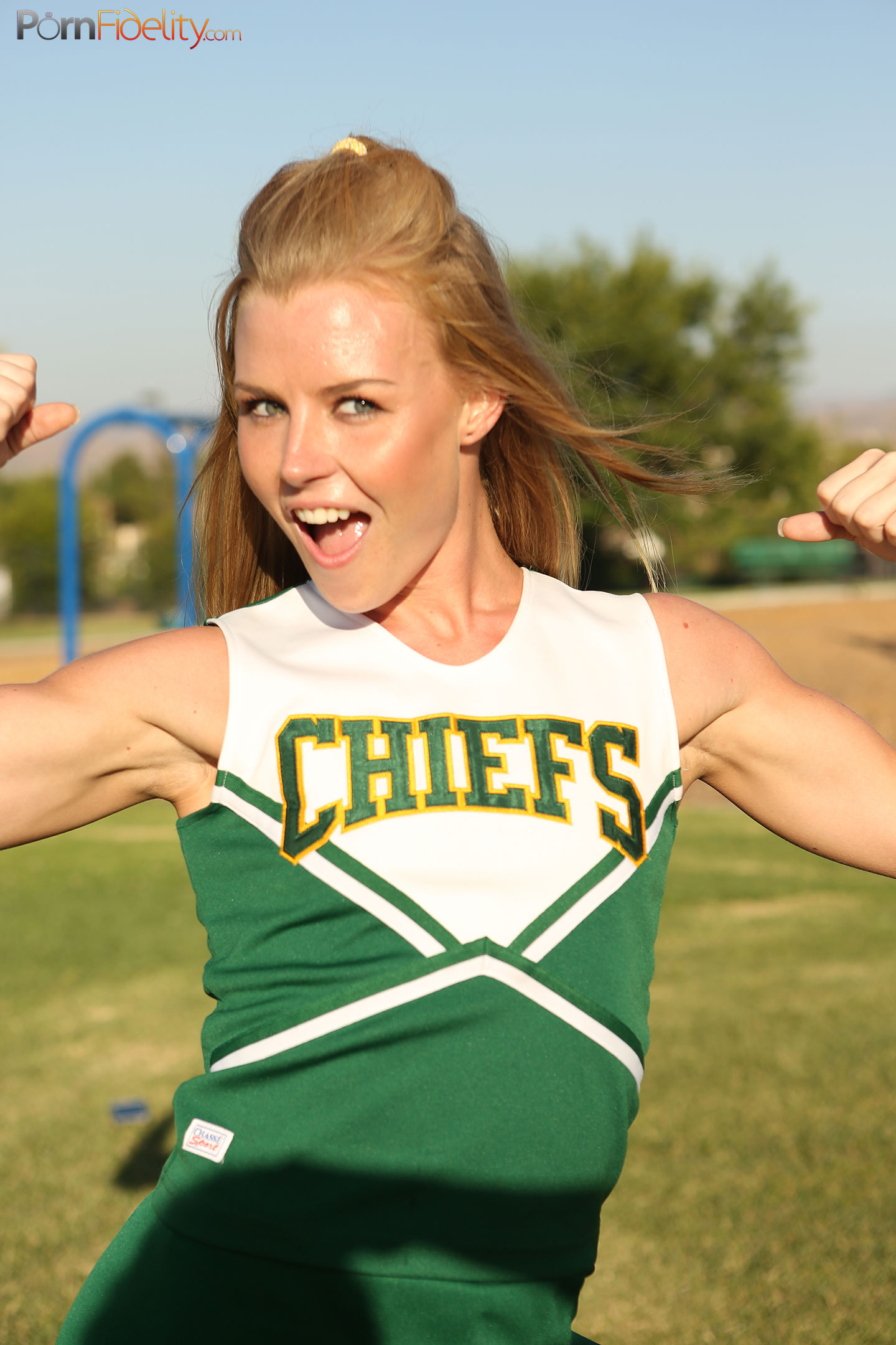 TFSN Cheerleaders 2
