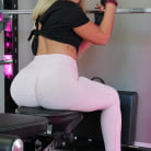 Rharri Rhond in 'Round Bottom Teen'